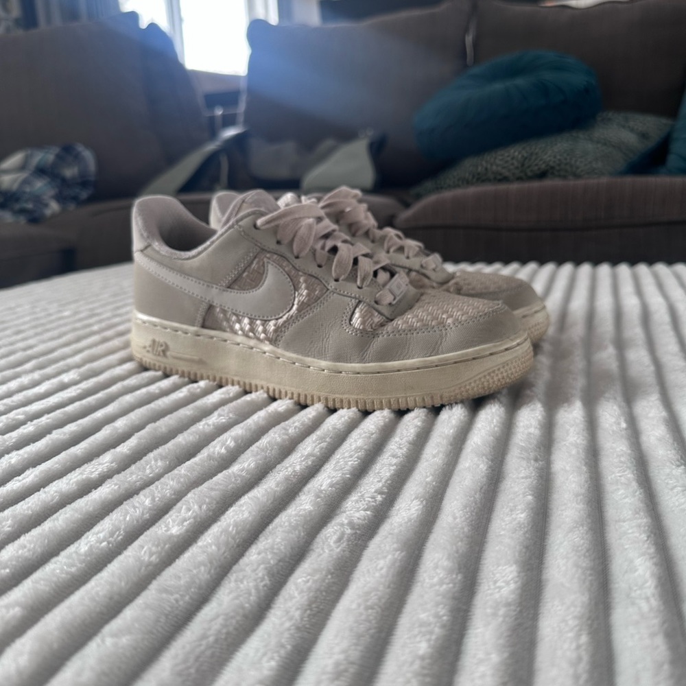 Nike tan textured Air Force one